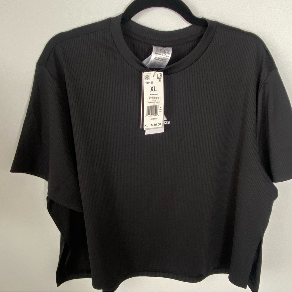 NWT Adidas black cropped T-shirt womens size XL
